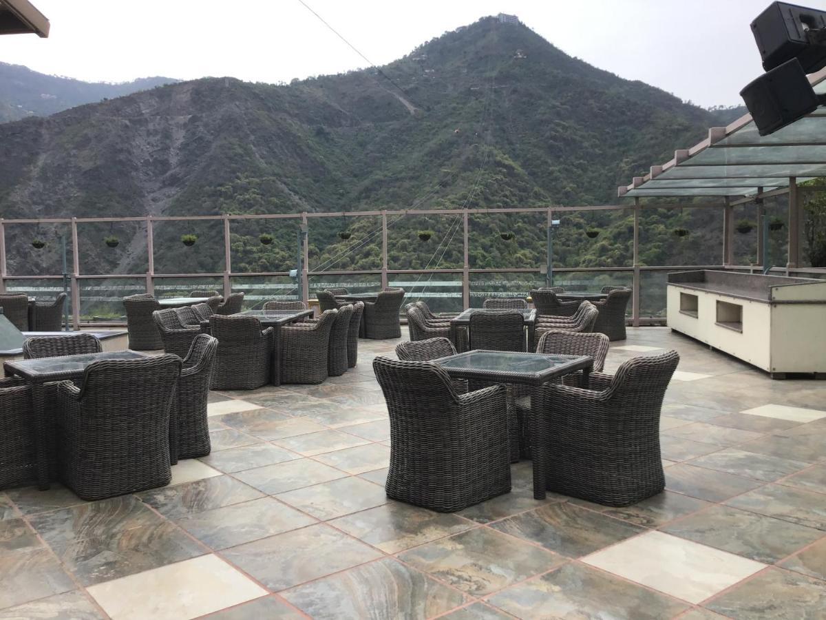 Timber Trail Base Resort - At The Foothills Of Adventure Parwanoo Екстер'єр фото